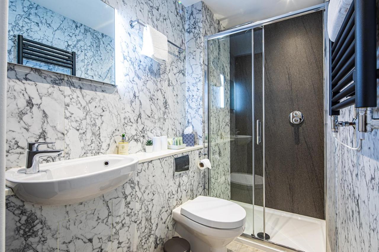 Fountains Guest House - Harrogate Stays Экстерьер фото