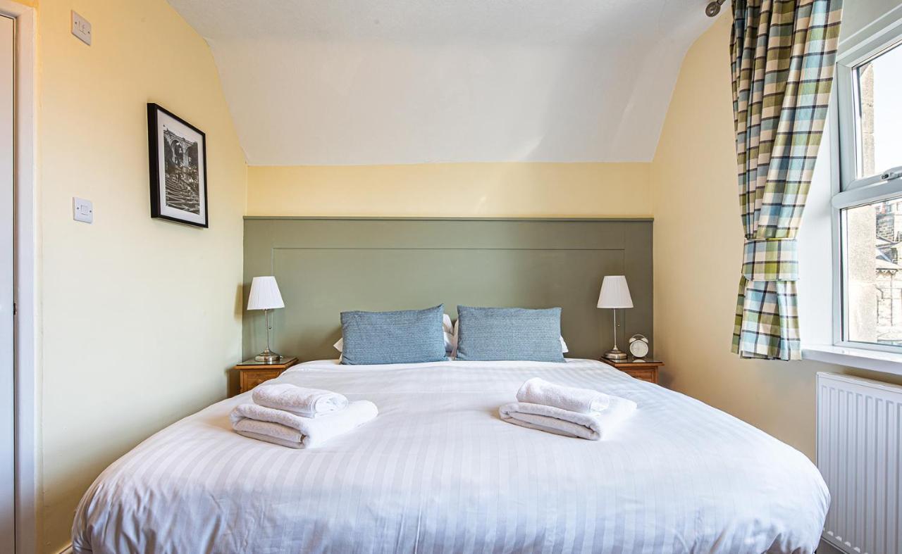Fountains Guest House - Harrogate Stays Экстерьер фото