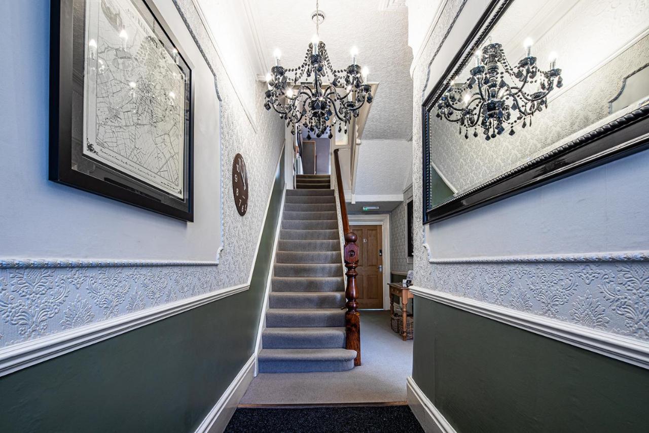 Fountains Guest House - Harrogate Stays Экстерьер фото