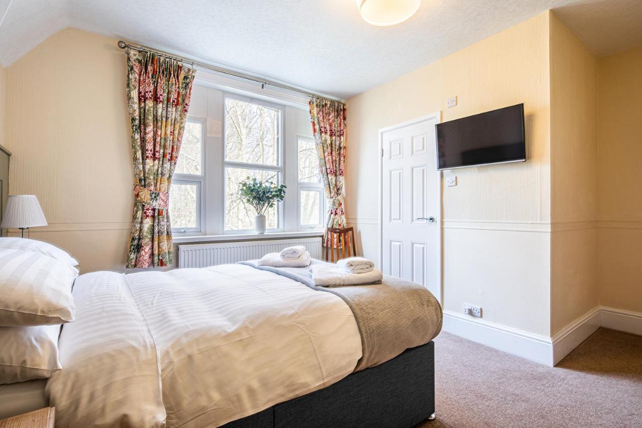 Fountains Guest House - Harrogate Stays Экстерьер фото