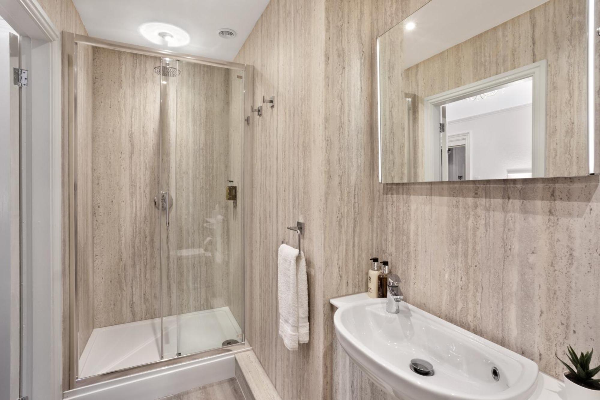 Fountains Guest House - Harrogate Stays Экстерьер фото